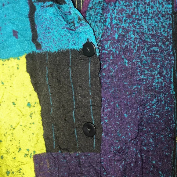 Liv by Habitat Latitude Crinkle Shirt M Multi Botton Up  Polyester NWT - Picture 2 of 8